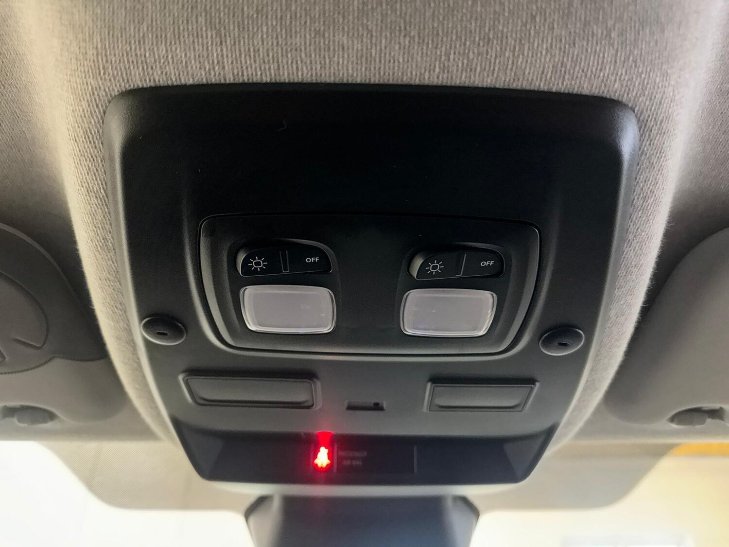 2023 Renault Trafic 2.0 dCi Blue 30 Advance SWB Euro 6 (s/s) 5dr Panel Van Diese - Picture 15 of 24