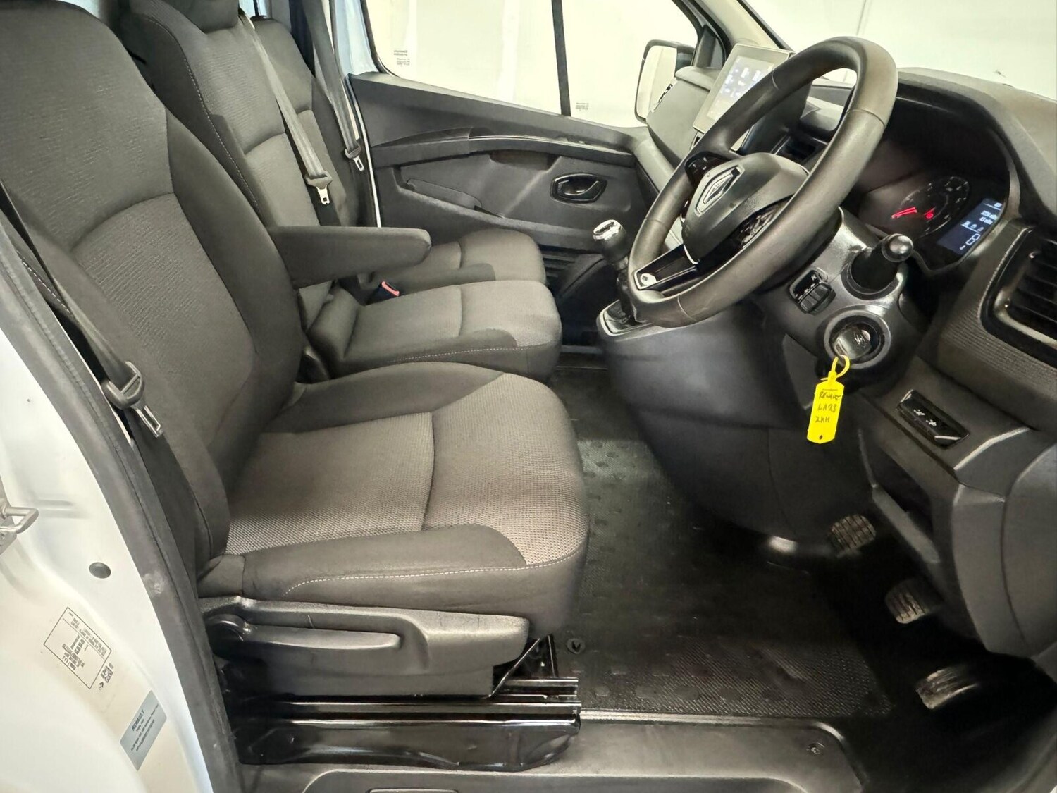 2023 Renault Trafic 2.0 dCi Blue 30 Advance SWB Euro 6 (s/s) 5dr Panel Van Diese - Picture 9 of 24