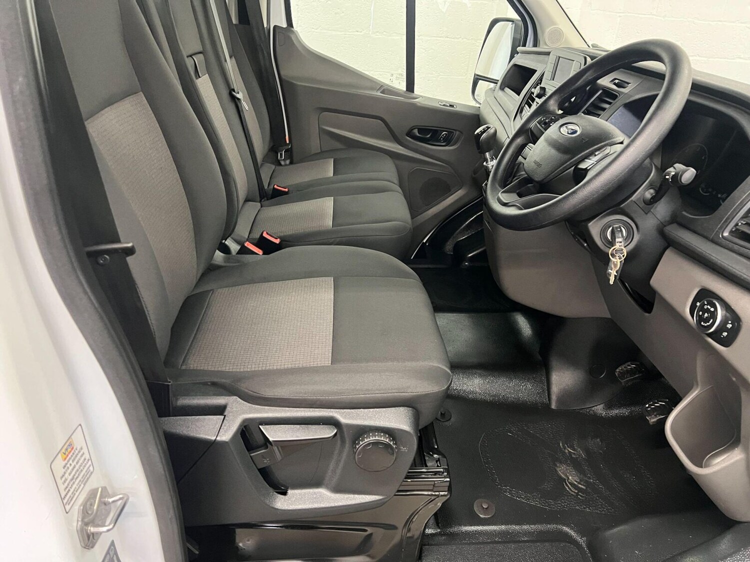 Used Ford Transit 2023 for sale - 76384353: Photo 10