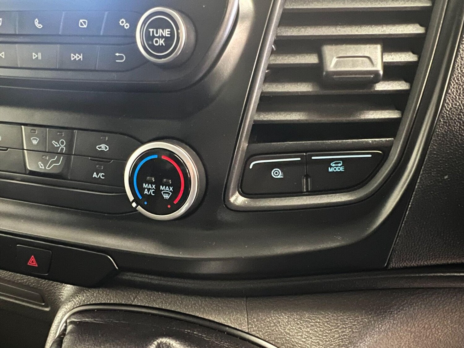 Used Ford Transit 2023 for sale - 76384353: Photo 24