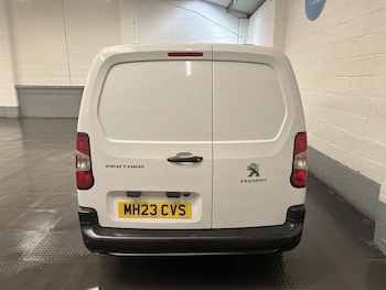 Used Peugeot Partner 2023 for sale - 79392510: Photo