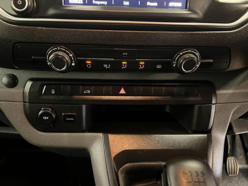 Used Vauxhall Vivaro 2022 for sale - 76904273: Photo 30