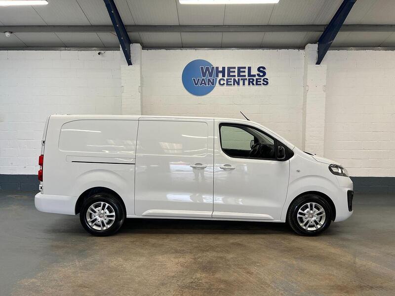 Used Vauxhall Vivaro 2022 for sale - 76904273: Photo 7