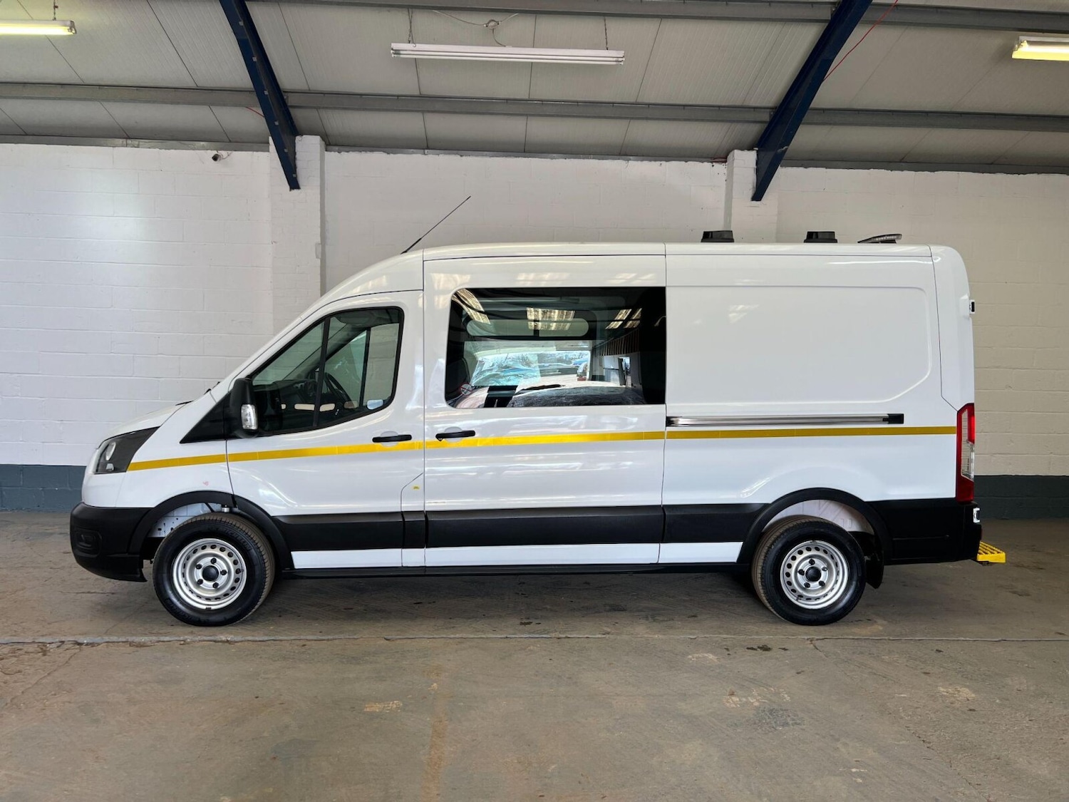Used Ford Transit 2022 for sale - 75404351: Photo 2