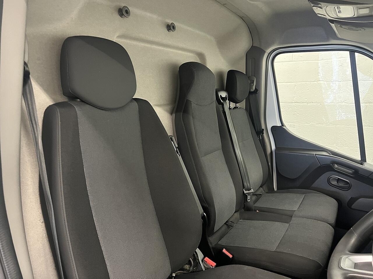 Used Renault Master 2023 for sale - 76803980: Photo 11