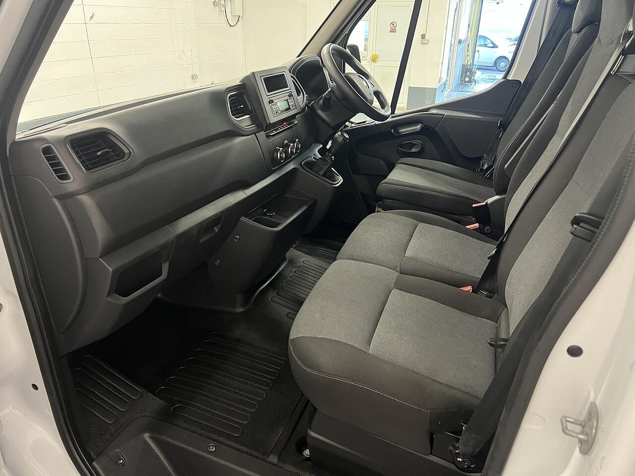 Used Renault Master 2023 for sale - 76803980: Photo 25