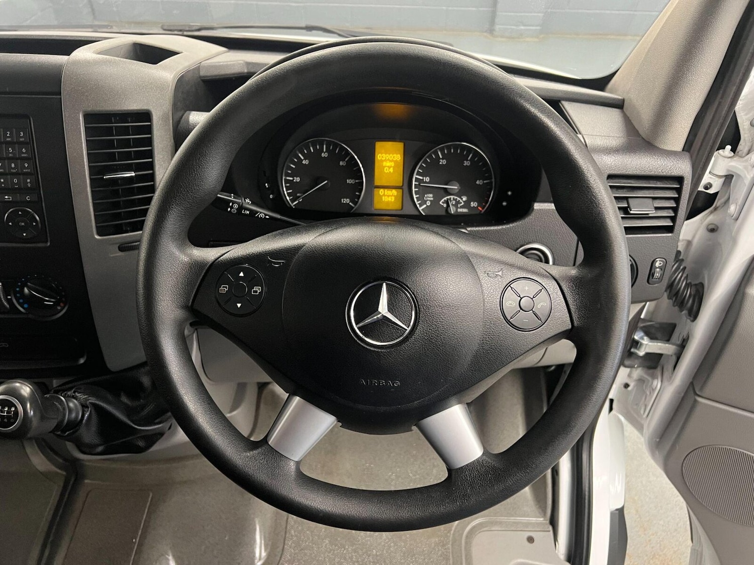 Used Mercedes-Benz Sprinter 2018 for sale - 76203910: Photo 23
