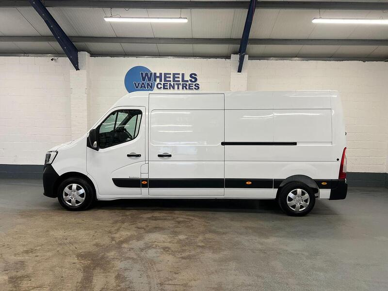 Used Renault Master 2023 for sale - 76903928: Photo 2
