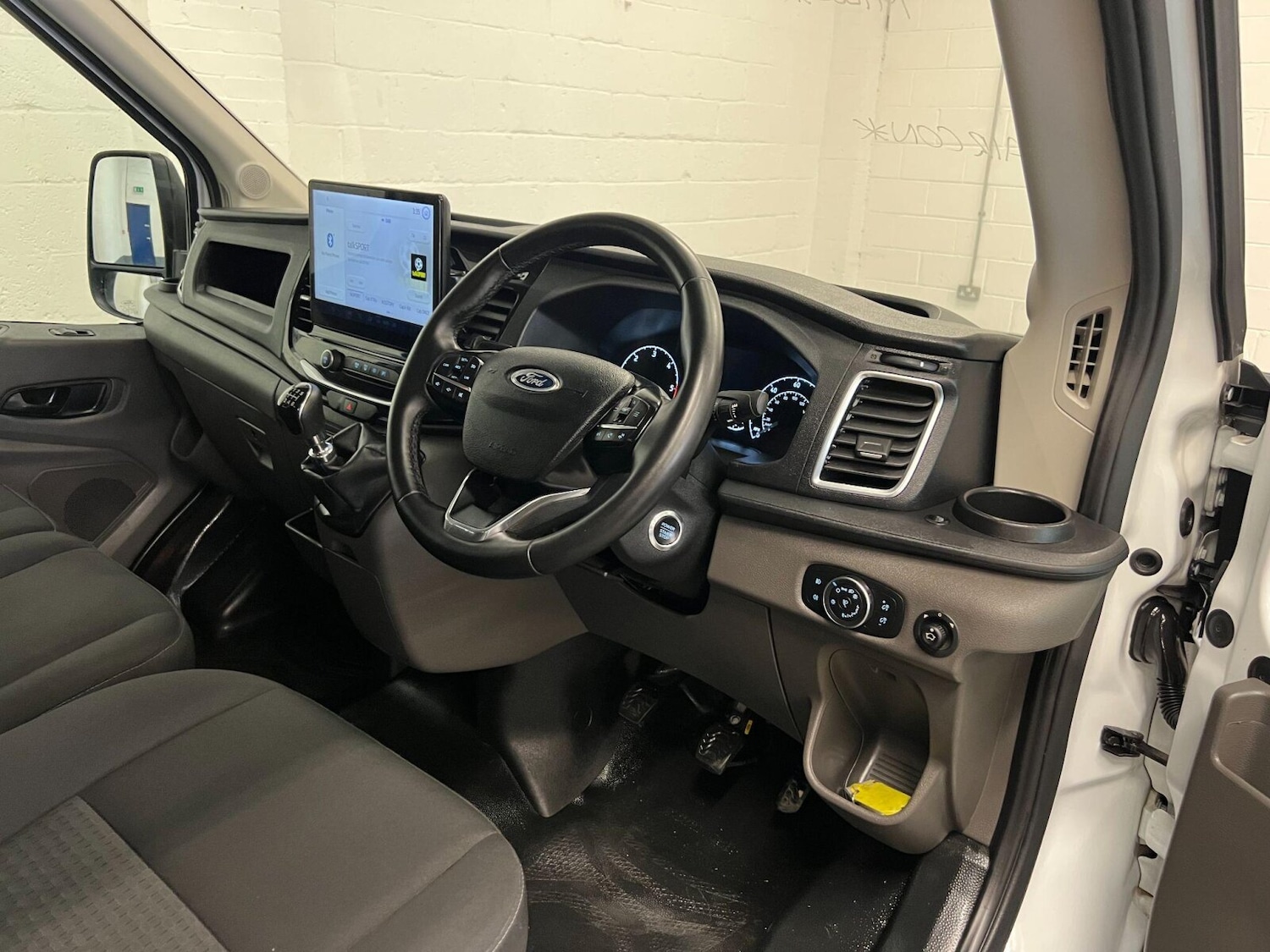 Used Ford Transit 2024 for sale - 76868720: Photo 19