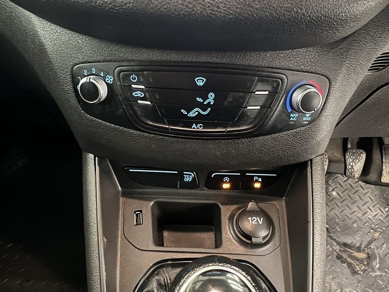 Used Ford Transit Courier 2020 for sale - 77250848: Photo 23