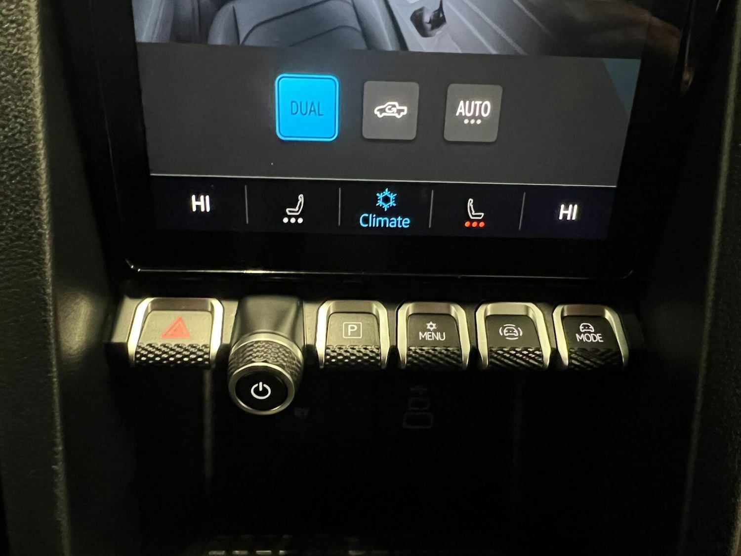 Used Volkswagen Amarok 2024 for sale - 76709447: Photo 28