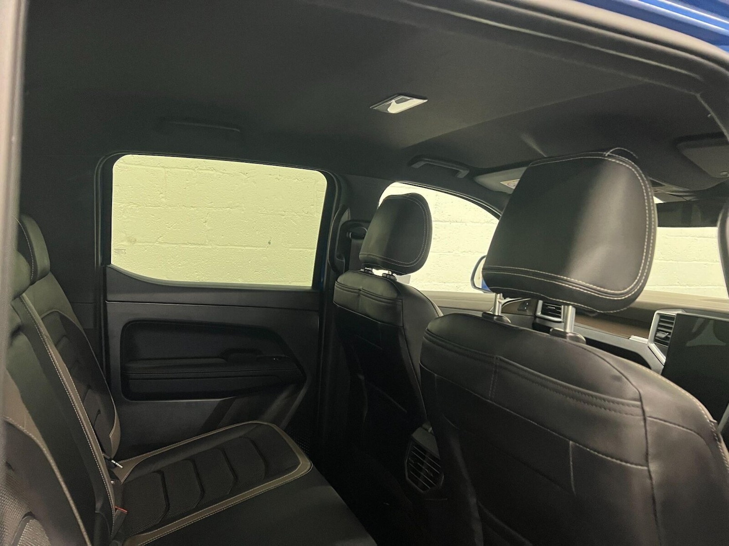 Used Volkswagen Amarok 2024 for sale - 76709447: Photo 40