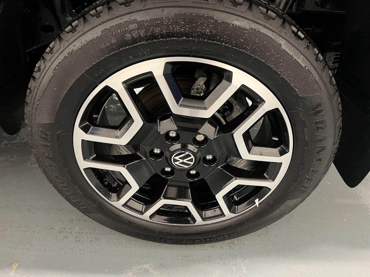 Used Volkswagen Amarok 2024 for sale - 76709447: Photo 44