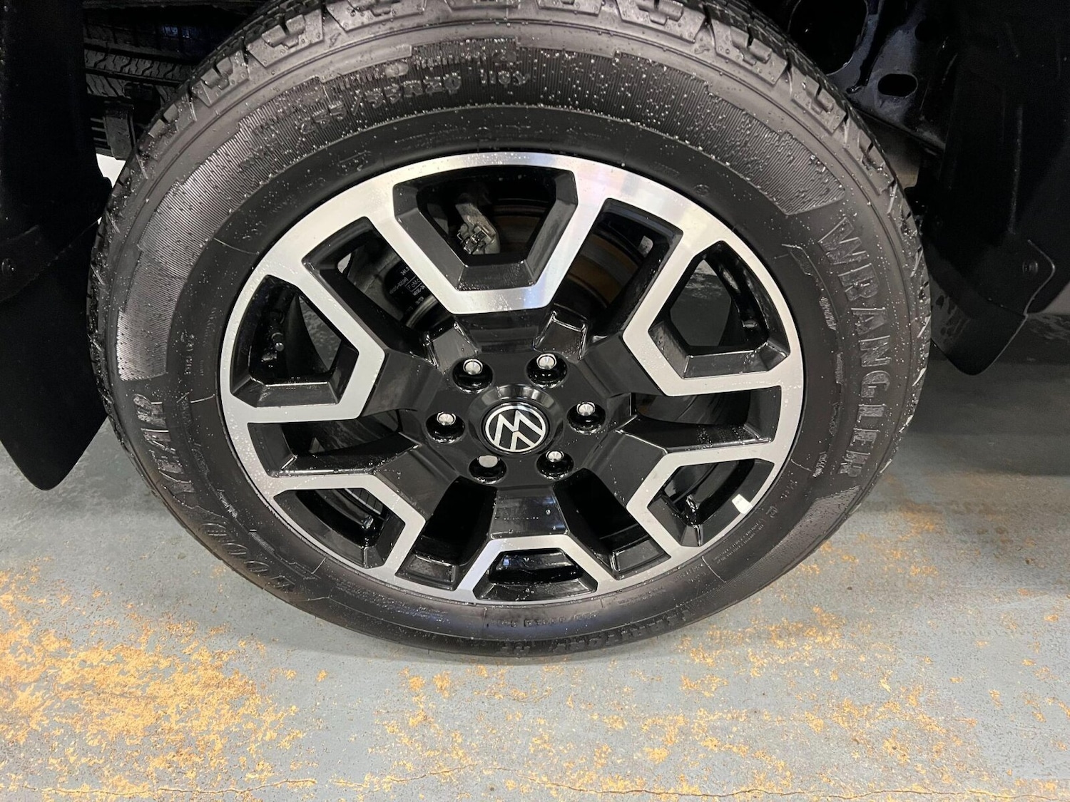 Used Volkswagen Amarok 2024 for sale - 76709447: Photo 47