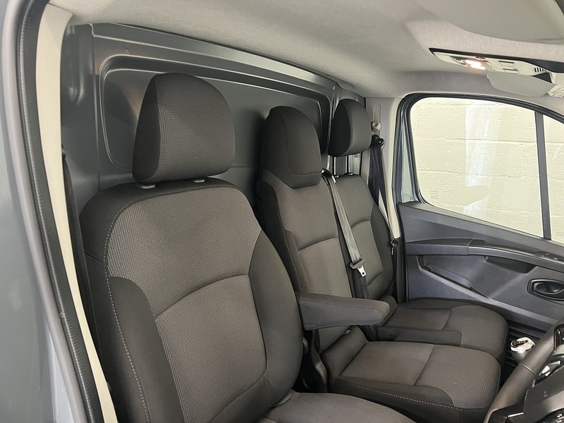 Used Renault Trafic 2022 for sale - 76904330: Photo 11