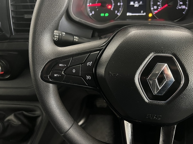 Used Renault Trafic 2022 for sale - 76904330: Photo 19