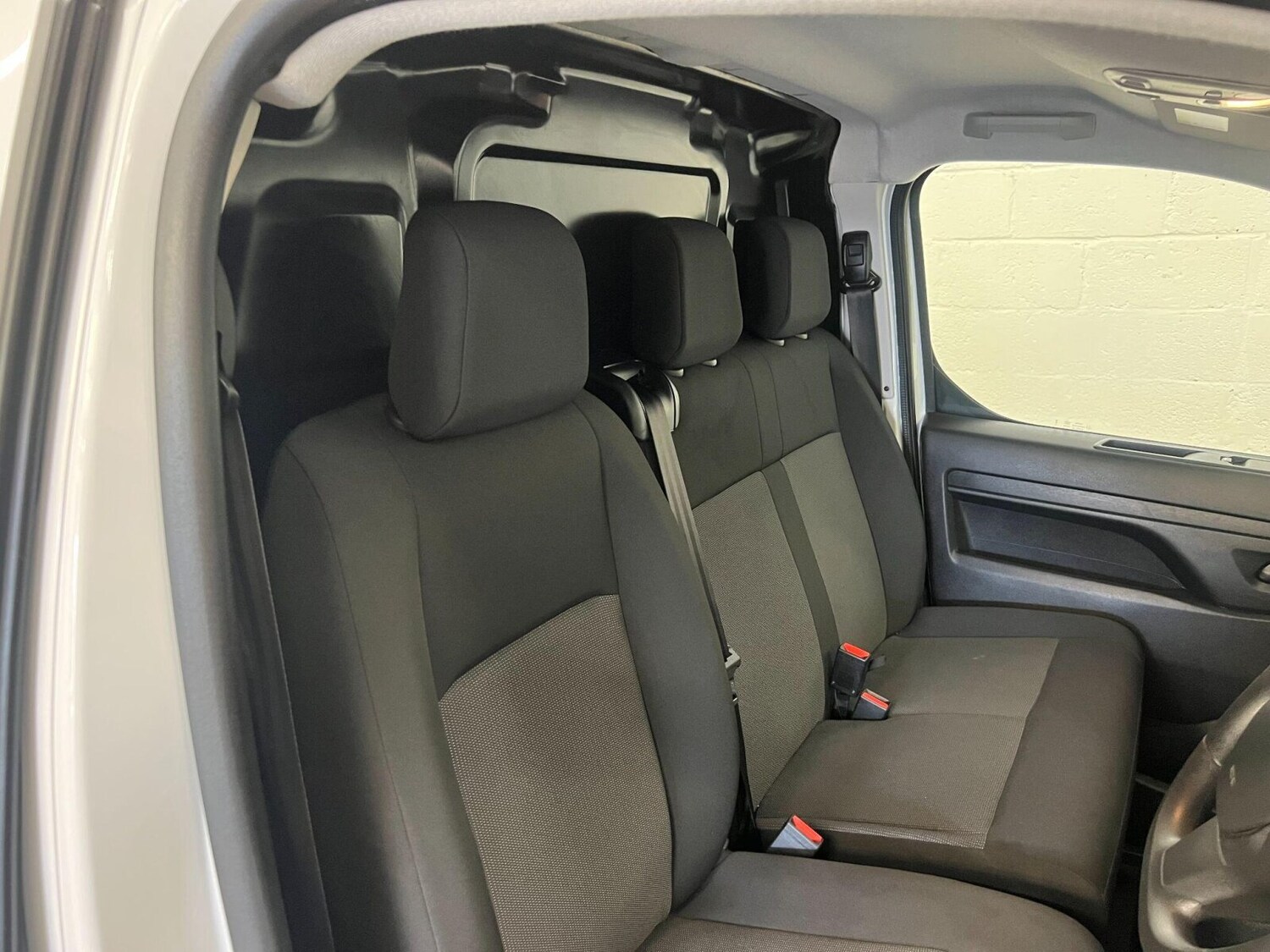 Used Peugeot Expert 2024 for sale - 75984877: Photo 28