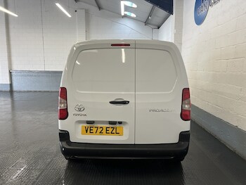 Used Toyota ProAce 2023 for sale - 78201220: Photo