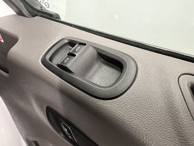 Used Ford Transit 2023 for sale - 76919785: Photo 12