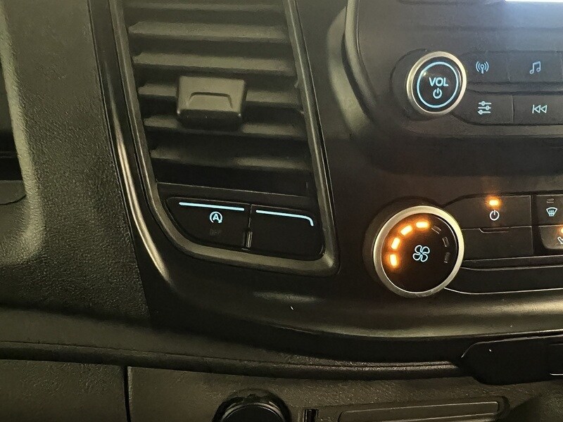 Used Ford Transit 2023 for sale - 76919785: Photo 26