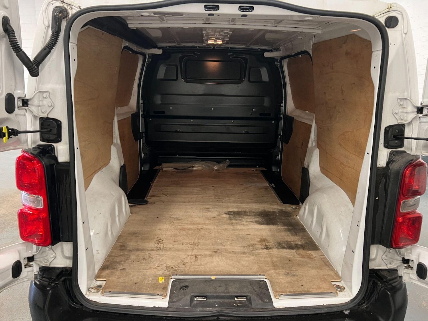 Used Vauxhall Vivaro 2021 for sale - 76415112: Photo 5