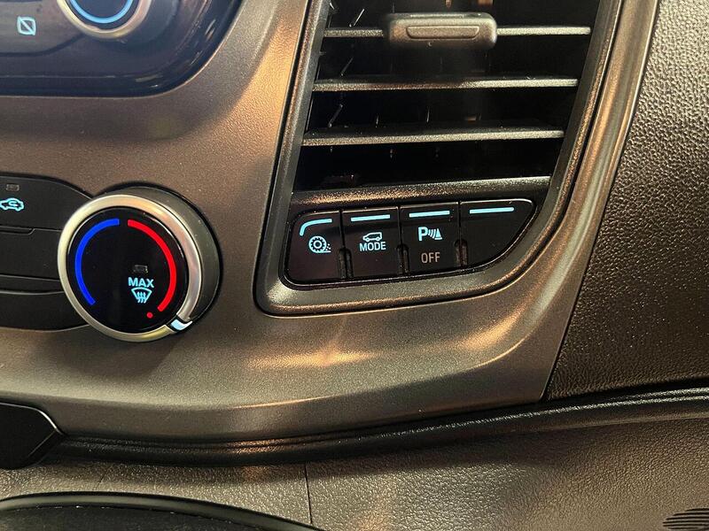 Used Ford Transit Custom 2022 for sale - 76903957: Photo 25