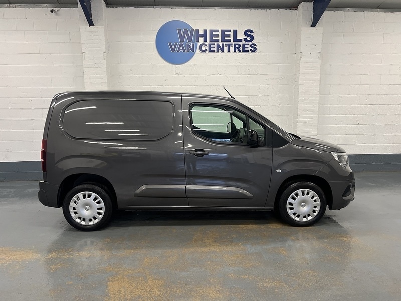 Used Vauxhall Combo 2023 for sale - 76903945: Photo 6
