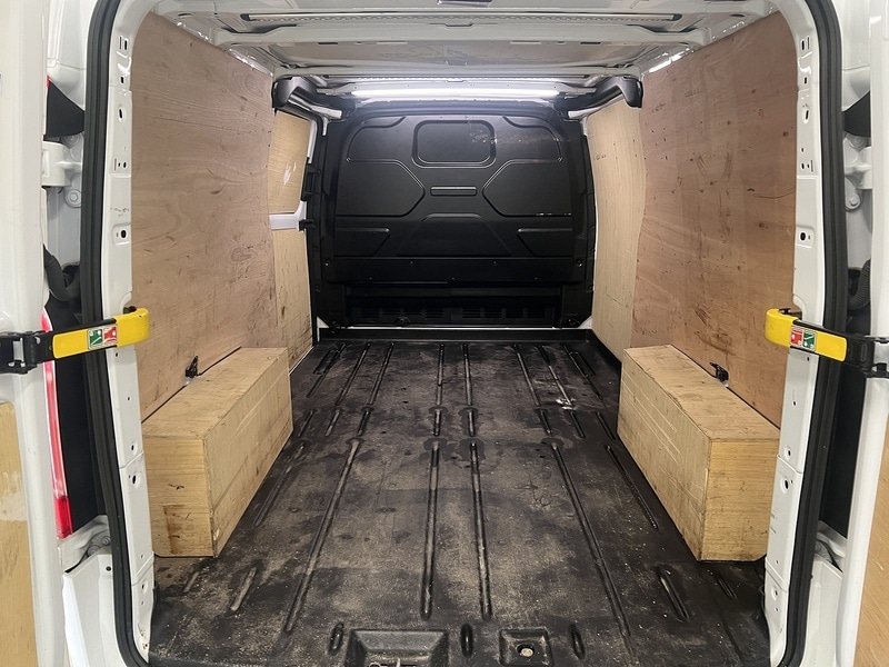 Used Ford Transit Custom 2023 for sale - 77817979: Photo 5