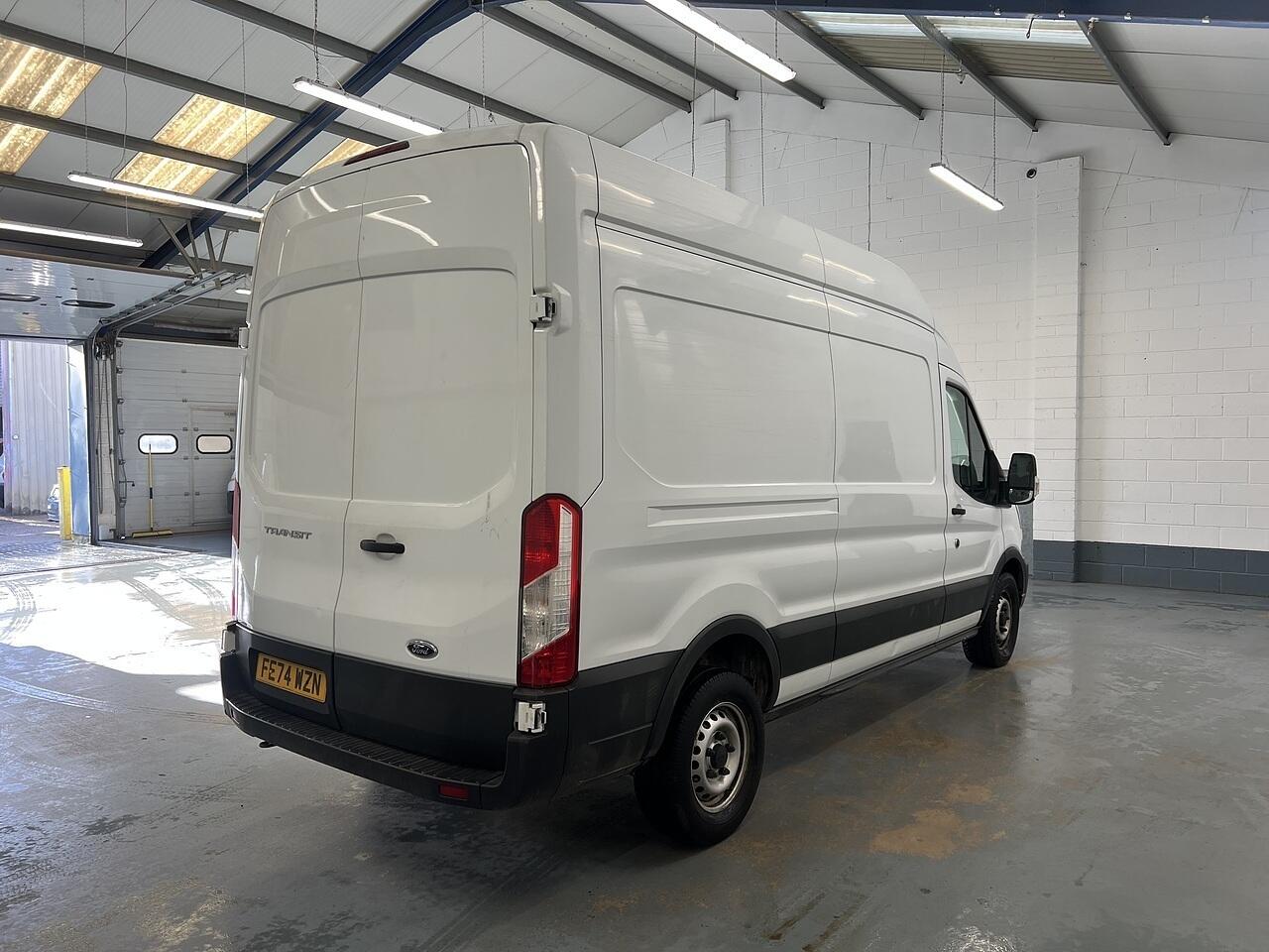 Used Ford Transit 2024 for sale - 76788206: Photo 3
