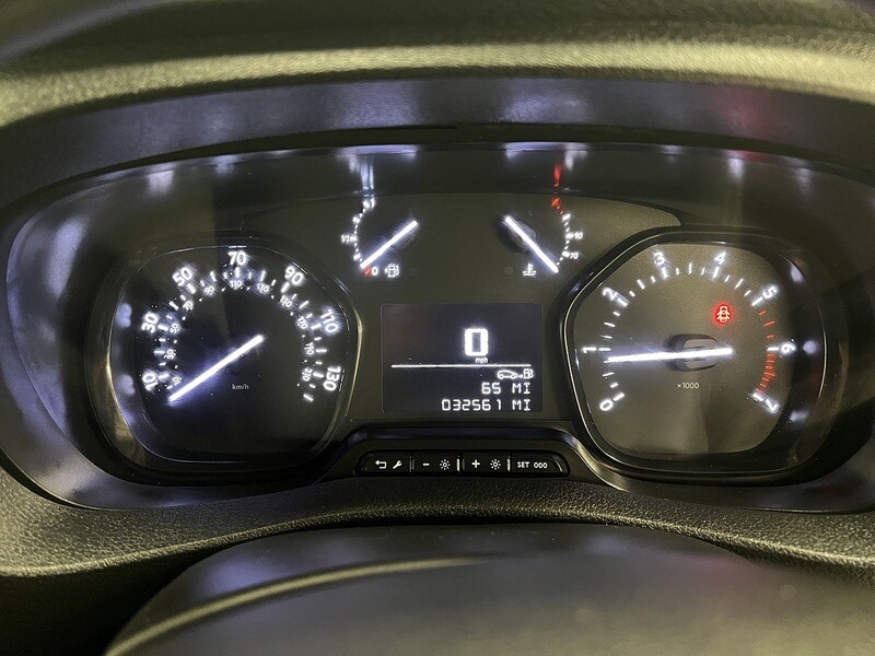 Used Vauxhall Vivaro 2023 for sale - 77404561: Photo 15