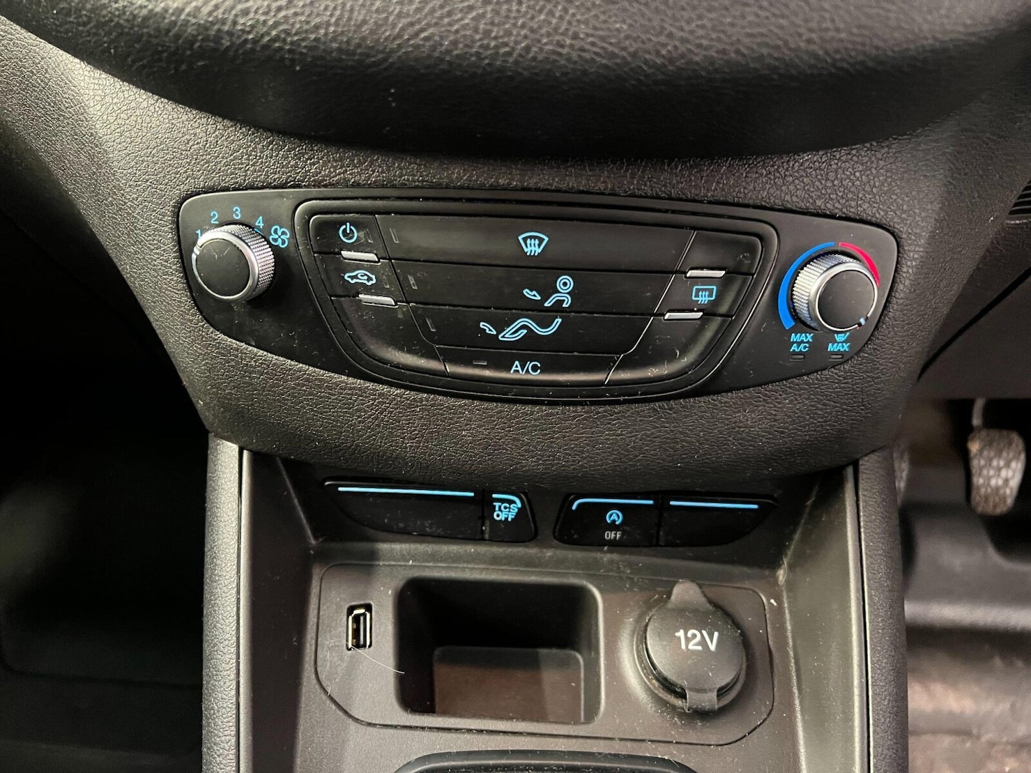 Used Ford Transit Courier 2020 for sale - 76375549: Photo 9
