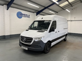Mercedes-Benz Sprinter feature image