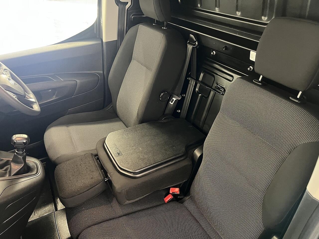 Used Vauxhall Combo 2024 for sale - 76758016: Photo 31