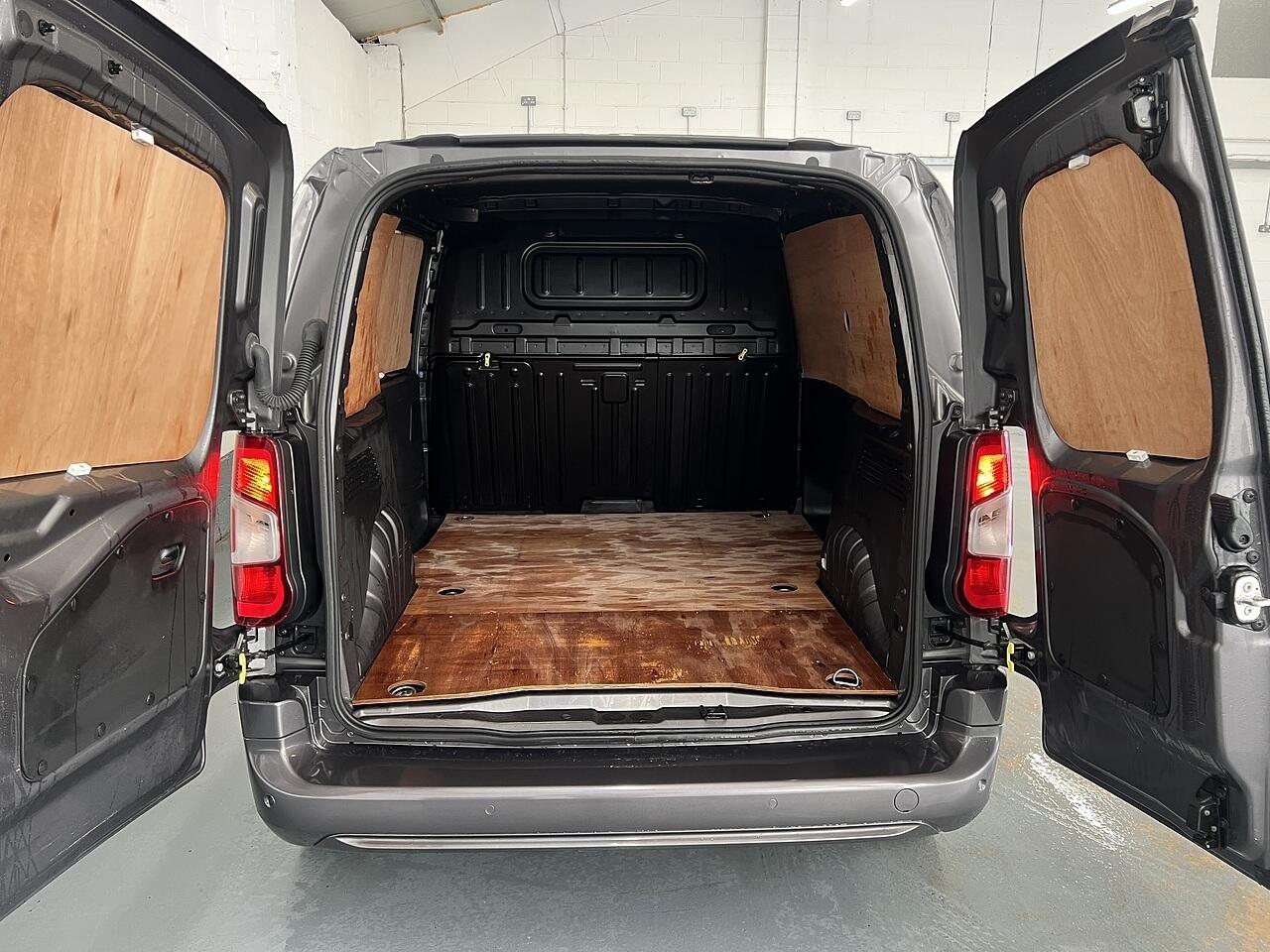 Used Vauxhall Combo 2024 for sale - 76758016: Photo 35