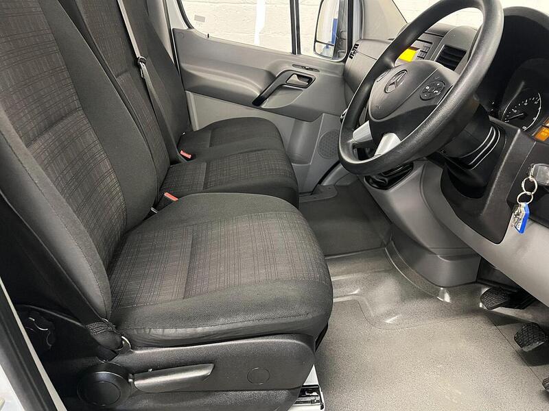 Used Mercedes-Benz Sprinter 2018 for sale - 76904213: Photo 10