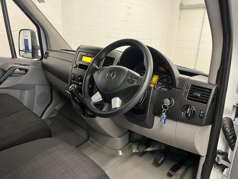 Used Mercedes-Benz Sprinter 2018 for sale - 76904213: Photo 11