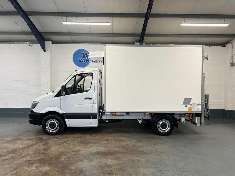 Used Mercedes-Benz Sprinter 2018 for sale - 76904213: Photo 2