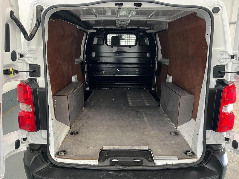 Used Toyota ProAce 2022 for sale - 76904378: Photo 22