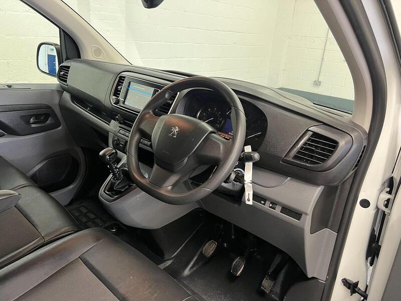 Used Peugeot Expert 2022 for sale - 76903910: Photo 17