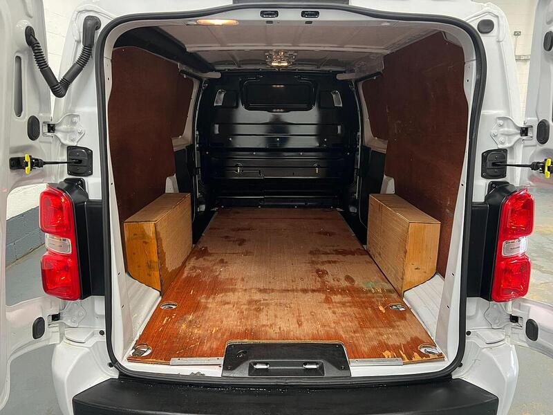 Used Vauxhall Vivaro 2022 for sale - 76903929: Photo 22