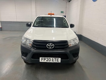 Used Toyota Hilux 2020 for sale - 76873386: Photo