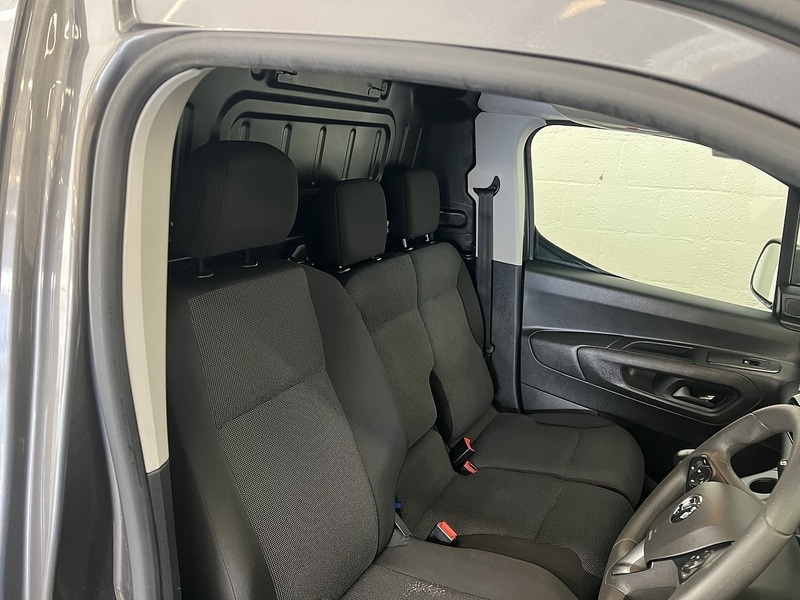 Used Vauxhall Combo 2024 for sale - 76904340: Photo 11