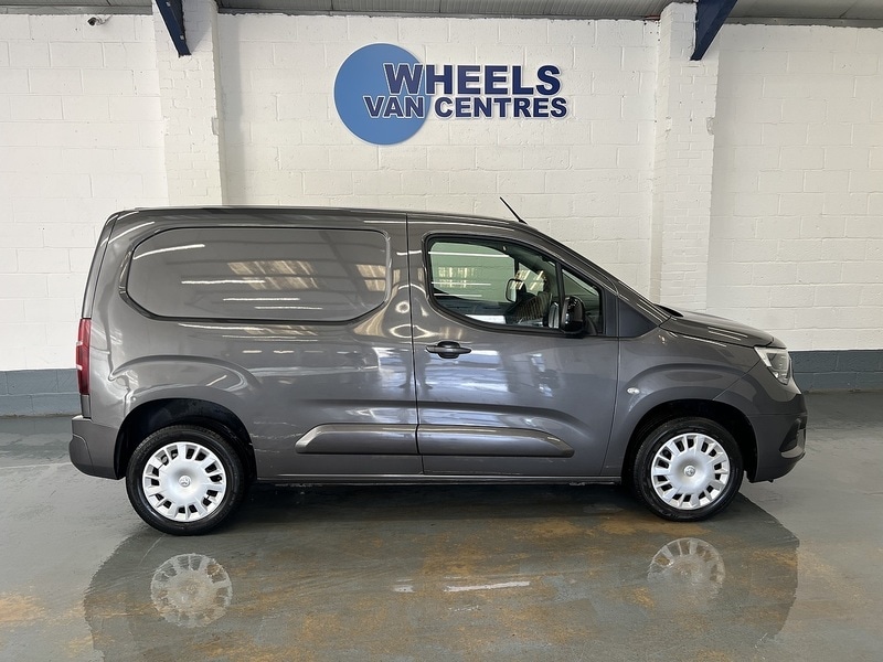Used Vauxhall Combo 2024 for sale - 76904340: Photo 6