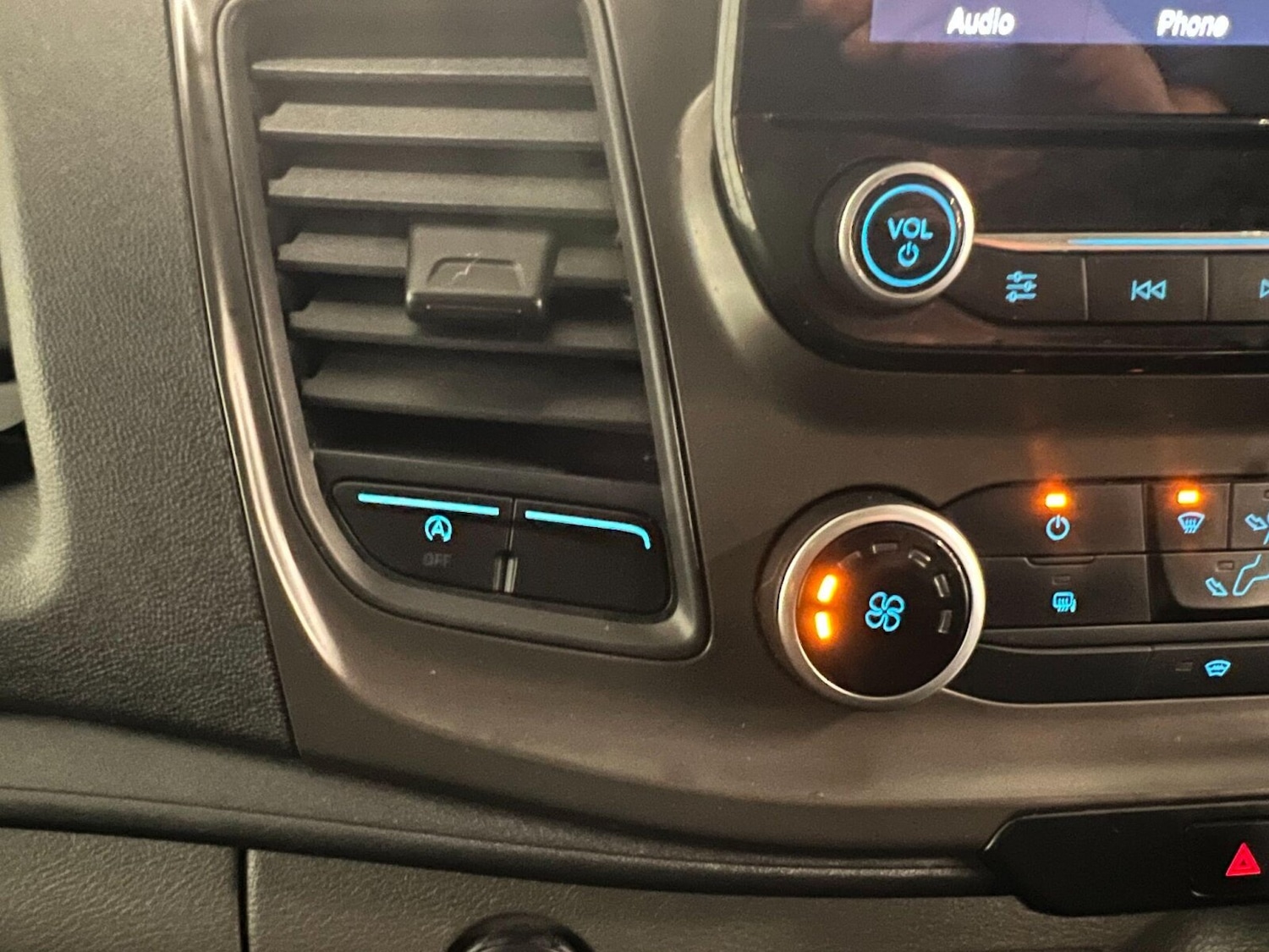 Used Ford Transit 2020 for sale - 76757960: Photo 15