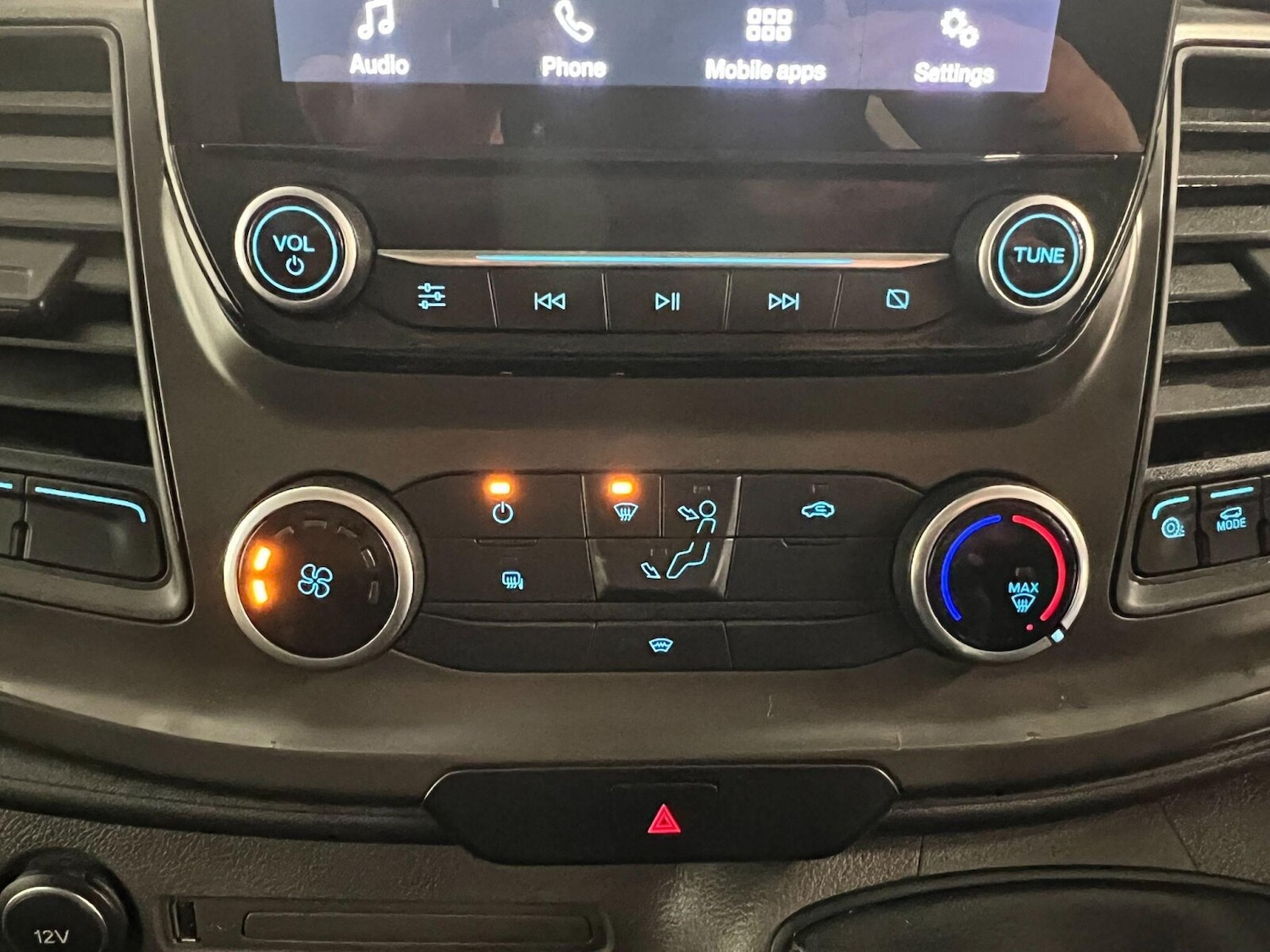 Used Ford Transit 2020 for sale - 76757960: Photo 24