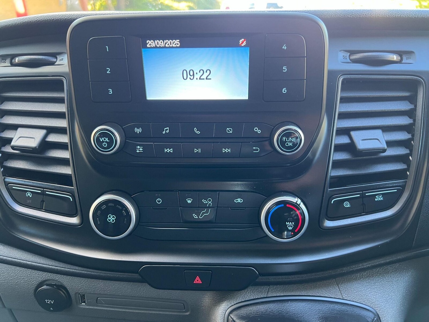 Used Ford Transit 2022 for sale - 76870170: Photo 24