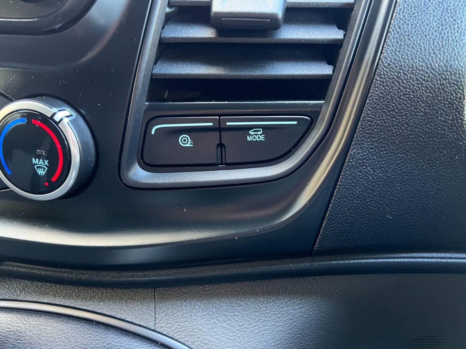 Used Ford Transit 2022 for sale - 76870170: Photo 25