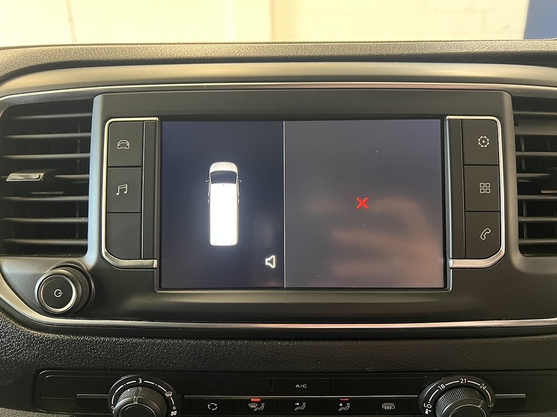 Used Vauxhall Vivaro 2022 for sale - 77947069: Photo 10