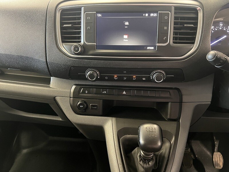 Used Vauxhall Vivaro 2022 for sale - 77947069: Photo 8