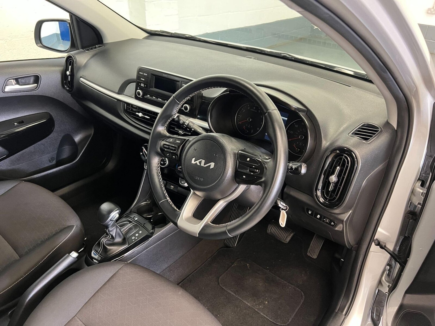 Used Kia Picanto 2023 for sale - 76528922: Photo 13